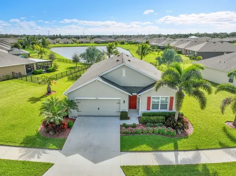 2785 Granville Manor Vero Beach FL 32968