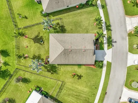 2785 Granville Manor Vero Beach FL 32968