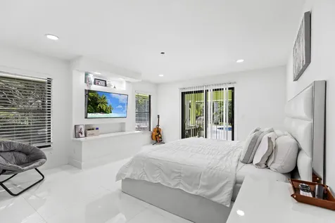 6438 Gunclub Road West Palm Beach FL 33415