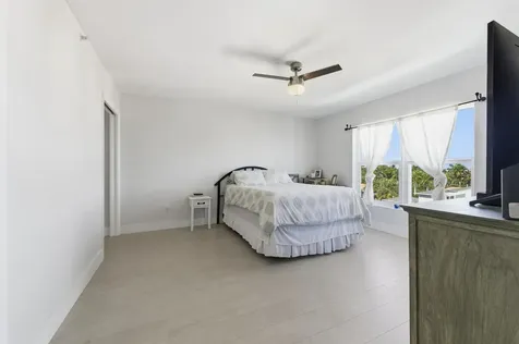 896 N Federal Highway Lantana FL 33462