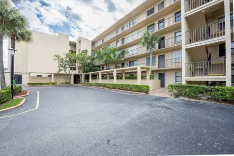 896 N Federal Highway Lantana FL 33462