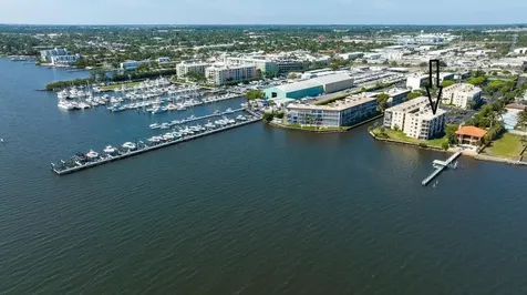 896 N Federal Highway Lantana FL 33462