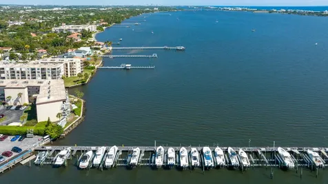 896 N Federal Highway Lantana FL 33462