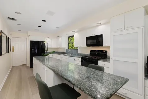 575 N Lake Way Palm Beach FL 33480