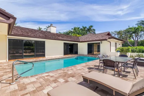 575 N Lake Way Palm Beach FL 33480