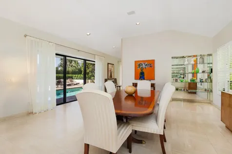 575 N Lake Way Palm Beach FL 33480