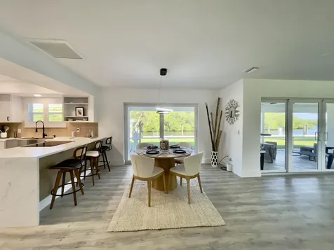 8585 SE Palm Street Hobe Sound FL 33455