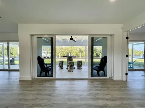 8585 SE Palm Street Hobe Sound FL 33455