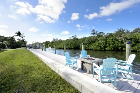 8585 SE Palm Street Hobe Sound FL 33455
