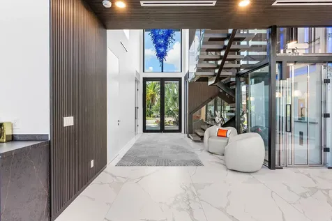 245 Ne 6th Court Boca Raton FL 33432