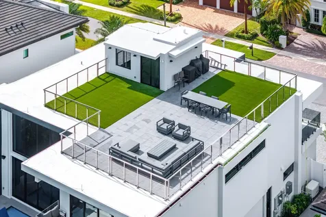 245 Ne 6th Court Boca Raton FL 33432