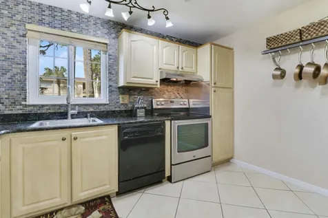 1700 Dover Road Delray Beach FL 33445