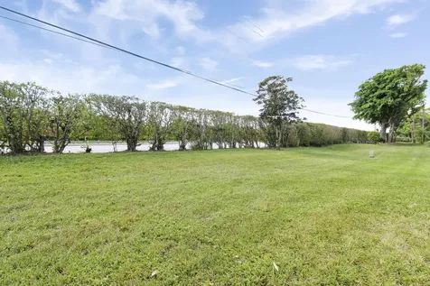 1700 Dover Road Delray Beach FL 33445