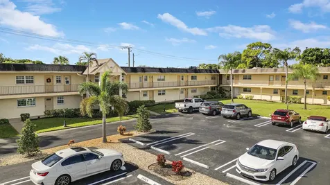 1700 Dover Road Delray Beach FL 33445