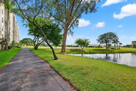 14375 Strathmore Lane Delray Beach FL 33446