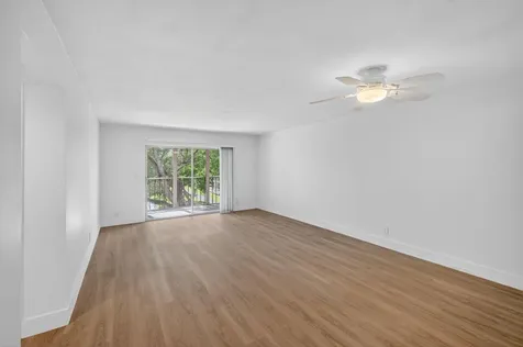 14375 Strathmore Lane Delray Beach FL 33446