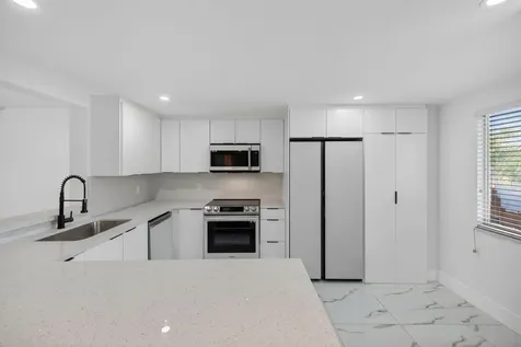 14375 Strathmore Lane Delray Beach FL 33446