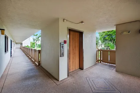 14375 Strathmore Lane Delray Beach FL 33446
