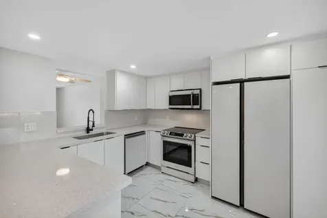 14375 Strathmore Lane Delray Beach FL 33446