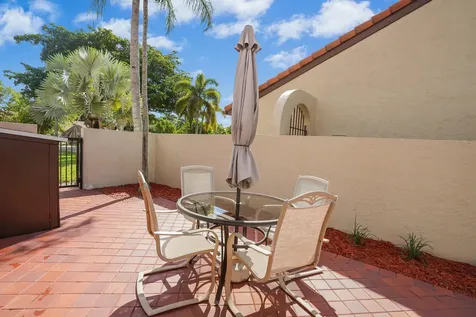 1550 Nw 22nd Avenue Delray Beach FL 33445