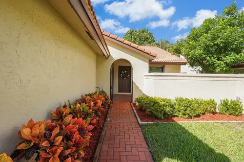 1550 Nw 22nd Avenue Delray Beach FL 33445