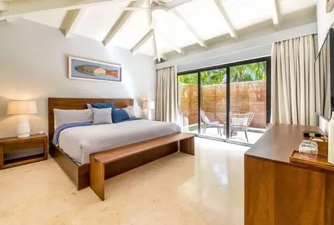 92 00 Casa De Campo DR 22000