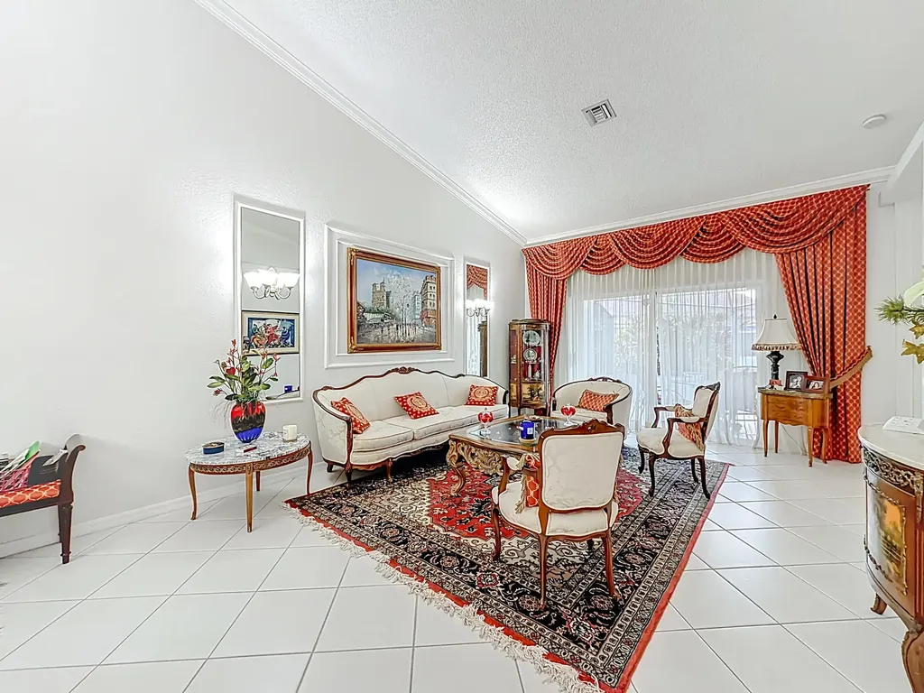 6174 Caladium Road Delray Beach FL 33484