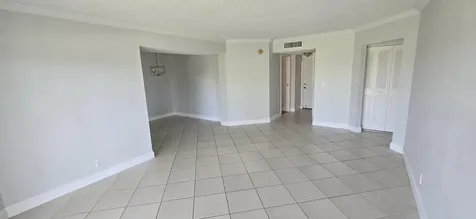 3661 Via Poinciana Lake Worth FL 33467