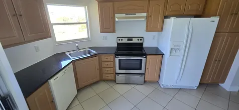 3661 Via Poinciana Lake Worth FL 33467