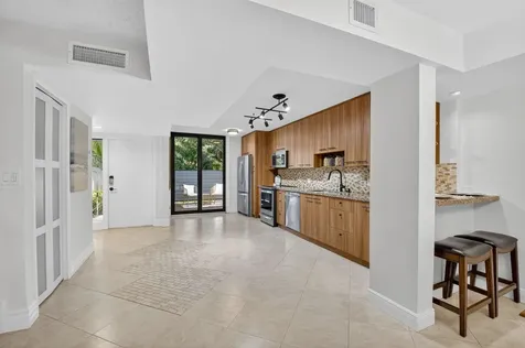 3802 Bridgewood Drive Boca Raton FL 33434