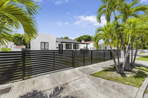 2244 Sw 10th Street Miami FL 33135
