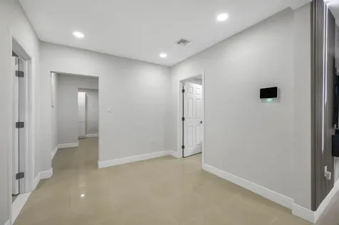 2244 Sw 10th Street Miami FL 33135