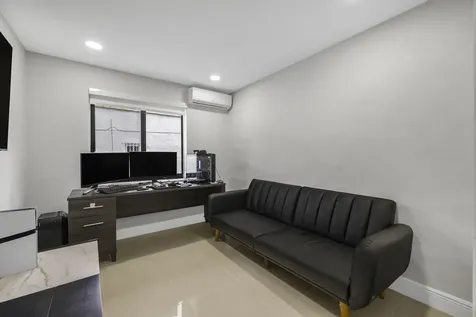 2244 Sw 10th Street Miami FL 33135