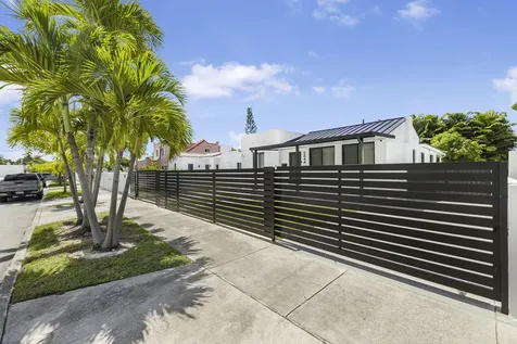 2244 Sw 10th Street Miami FL 33135