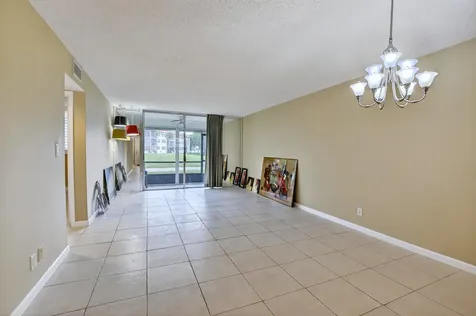 411 S Hollybrook Drive Pembroke Pines FL 33025