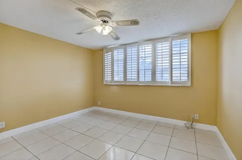 411 S Hollybrook Drive Pembroke Pines FL 33025