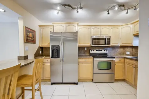 411 S Hollybrook Drive Pembroke Pines FL 33025