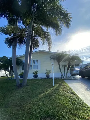 436 Tropical Isles Circle Fort Pierce FL 34982