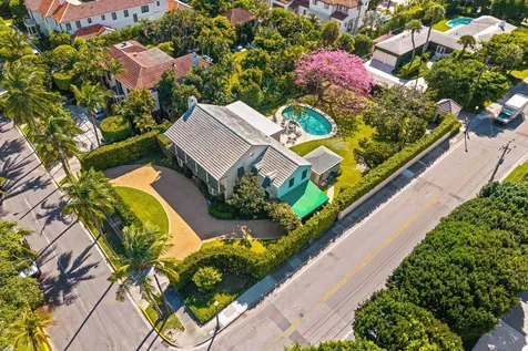 334 Barton Avenue Palm Beach FL 33480