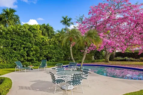 334 Barton Avenue Palm Beach FL 33480