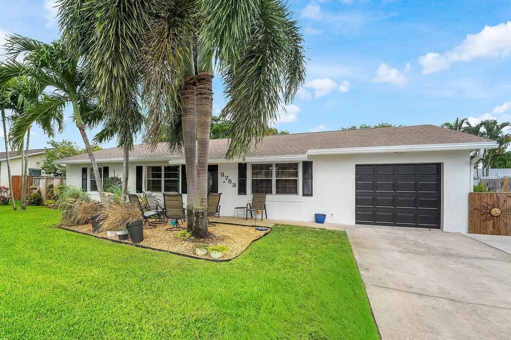 3753 Barkis Avenue Boynton Beach FL 33436