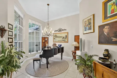 9923 Se Oak Tree Terrace Tequesta FL 33469