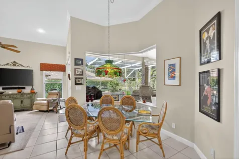 9923 Se Oak Tree Terrace Tequesta FL 33469
