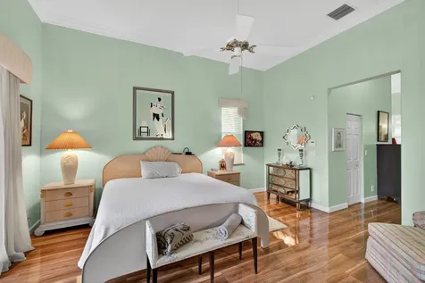 9923 Se Oak Tree Terrace Tequesta FL 33469