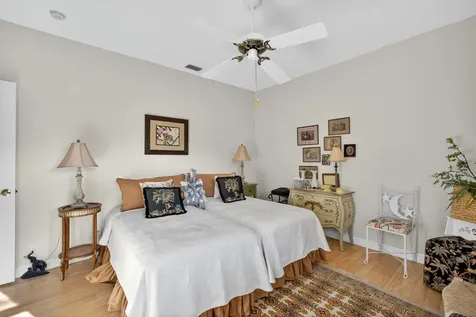 9923 Se Oak Tree Terrace Tequesta FL 33469