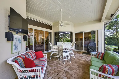 9923 Se Oak Tree Terrace Tequesta FL 33469