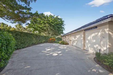 9923 Se Oak Tree Terrace Tequesta FL 33469