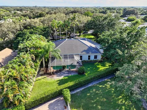 9923 Se Oak Tree Terrace Tequesta FL 33469