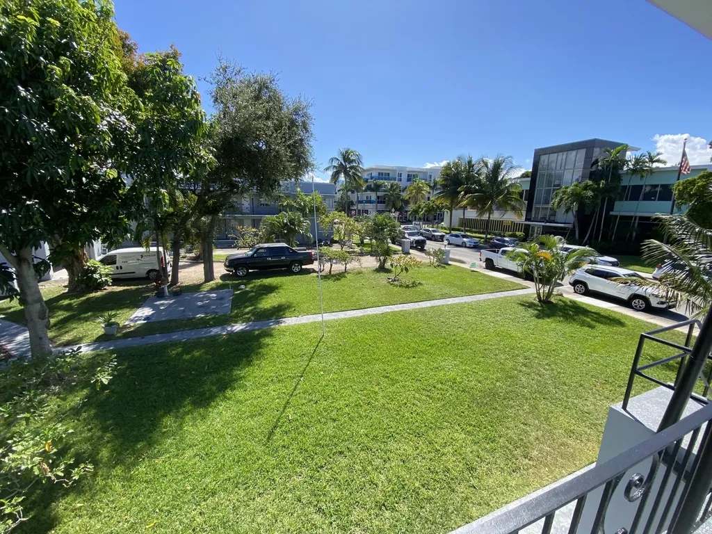 115 Lucerne Avenue Lake Worth Beach FL 33460