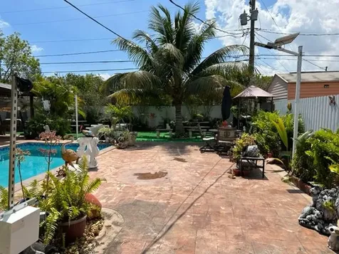 1380 Nw 171 Street Miami Gardens FL 33169